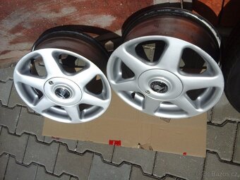 Al Škoda Felicia Atlanta 4x100 - 5