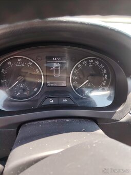 Škoda Rapid spaceback - 5