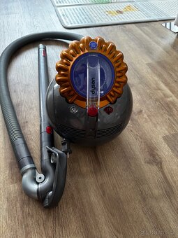 Dyson big ball multi floor 2 - 5