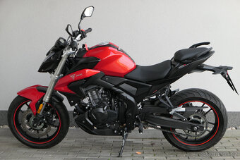 VOGE 500 R - 5