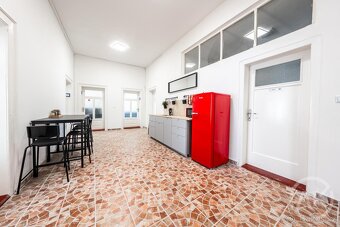 Pronájem kanceláře na skvělém místě v blízkosti centra, ul. - 5