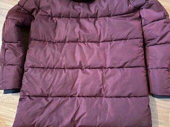 DÁMSKA BUNDA GUESS vel.M - 5