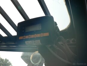 Pronájem vysokozdvižného vozíku YALE GDP35VX s váhou - 5