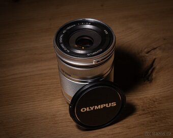Olympus PEN E-PL6 – kompletní set 2 objektivy + blesk + braš - 5