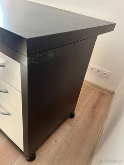 Kancelářský stůl - 5