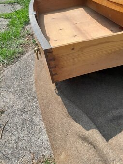 Starožitná komoda - 5