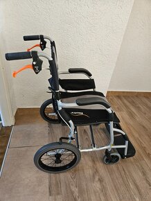 Vozík ultra lehký skládací pro seniory - 5