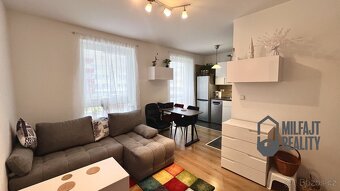Pronájem bytu 2+kk s balkónem, 40 m2 - Liberec - 5