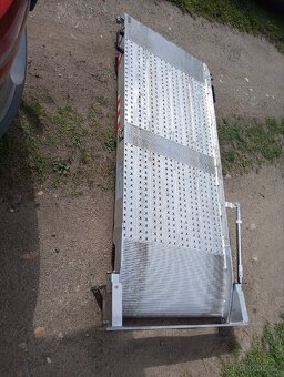 Nájezdova rampa pro vozíčkáře do auta - 5