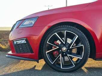 Škoda Octavia 3 RS 7 st. DSG 135kW - 5
