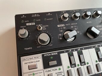 Roland TB-303 THE BEAST Rarita - 5