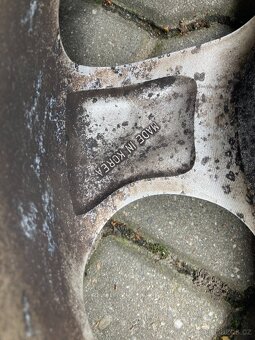 sada kol pro Hyundai 4 x 100 15" 5,5J x 15 - 5