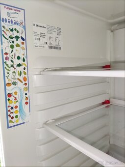 Electrolux ER8997B Made in Sweden 367 litrů 2 kompresory - 5