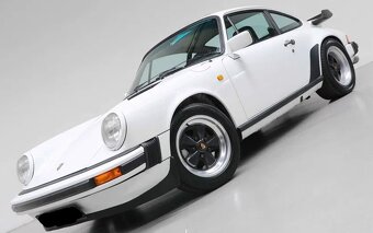 Porsche 911 3.0 SC z roku 1981 - 5