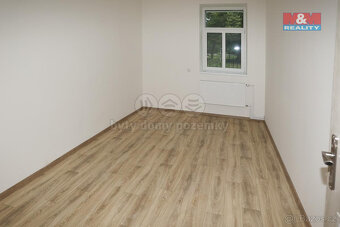 Pronájem bytu 4+1, 120 m², Živanice - 5