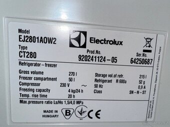 Lednice s mrazákem Electrolux EJ2801AOW2 - plně funkční - 5