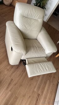 Kožené křeslo IKEA - 5