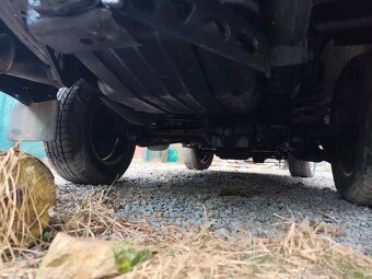 Prodám Land Rover Discovery 2 Td5 - 5