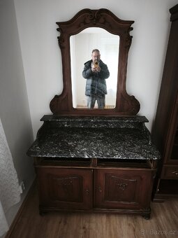 Prodám tyto starožitnosti - 5