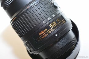 Nikon AF-S 18-55mm f/3,5-5,6G VR II DX Nikkor - 5