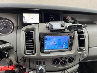 Prodám OPEL VIVARO 2008 2,5 CDTI L1 H1,7 míst, obytná vestav - 5