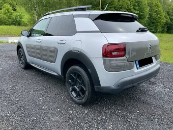 Citroen c4 Cactus 1.6HDi 68kw 2015 - 5