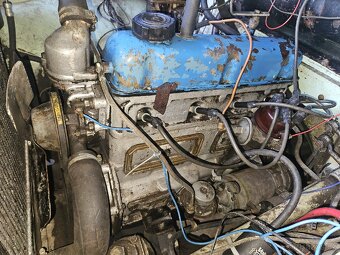 Volha 21 motor a nápravy, jen volat - 5