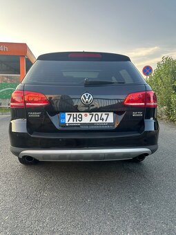 VW Passat B7 Alltrack 2.0 Tdi 125 kW DSG 4x4 combi - 5