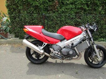 Honda VFR 800 - 5