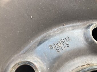 Zimní kola VW / ŠKODA 15" 5x112 195/65R15 90% DOT2022 - 5