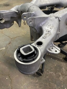 BMW e60/e61 nápravnice - 5