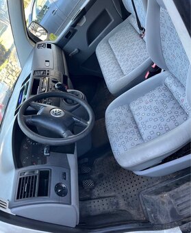 Volkswagen Transporter 1.9 TDI (2005) - 5