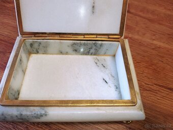 Nádherná mramor. šperkovnice - 5