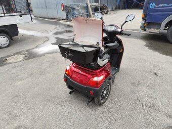 Elektrická tříkolka Selvo 31000 - 5