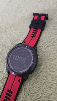 Prodám Garmin Enduro2 saphire solar titanium - 5