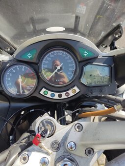 Yamaha FJR 1300 - 5