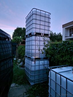 Prodám IBC barel na vodu 1000l - 5