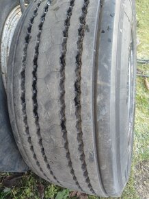 pneu 385/55R19,5 - 5
