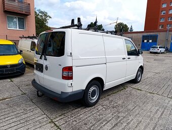 Volkswagen Transporter T5 2.0tdi - 5