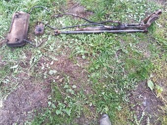 Zetor posilovač řízení - 5