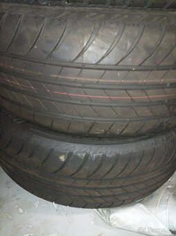 215/50/18 96w Bridgestone Turanza - 5