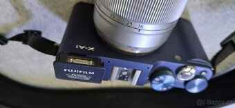 Fujifilm X-A1 a Fujinon XC 16-50mm 1:3.5-5.6 OIS II - 5