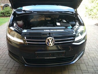 VW SHARAN 2.0 TDI 135KW 7MÍST DSG+F1 NAV ACC FRONT EL.BOČNÍ - 5
