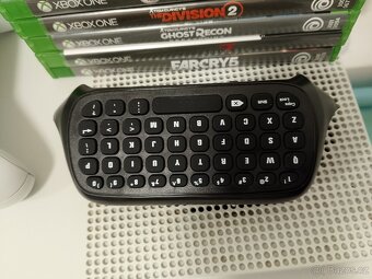 Xbox one s + 6 her - 5