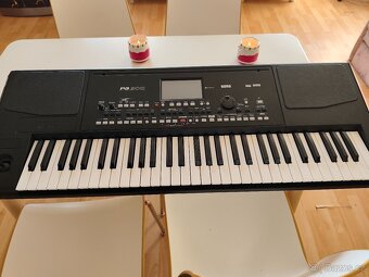 Prodám klávesy KORG-PA 300 - 5