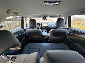 Lexus NX 450 + hybrid 2024. 11. měsíc - 5