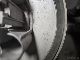 Originál poklice Fiat Peugeot - 5