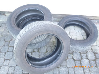 Prodám pneumatiky 225/60 R17 - 5