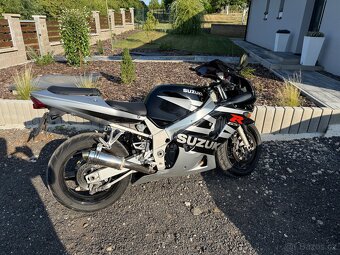 Suzuki GSX-R 600 - 5