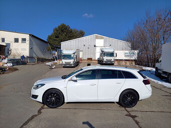 Opel Insignia 2.0CdTi Automat+Navi+SERVISKA+klima+Facelift - 5